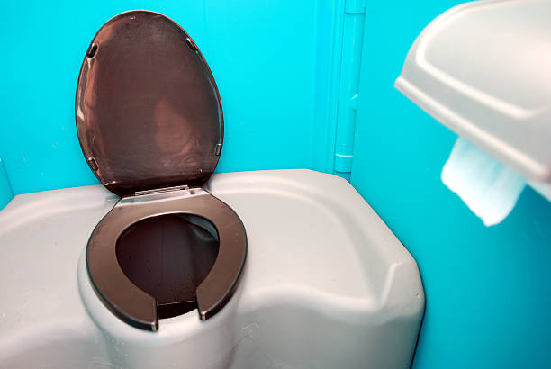 Best Porta potty rental near me  in Flint Hill, MO